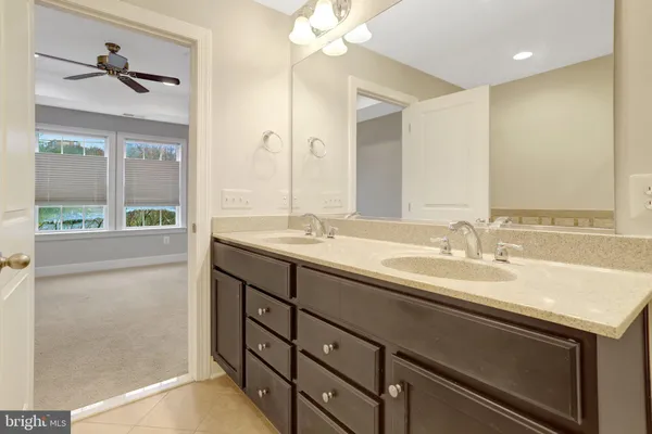 $3,795 | 2093 Laura Mews Place, Alexandria, VA 22303