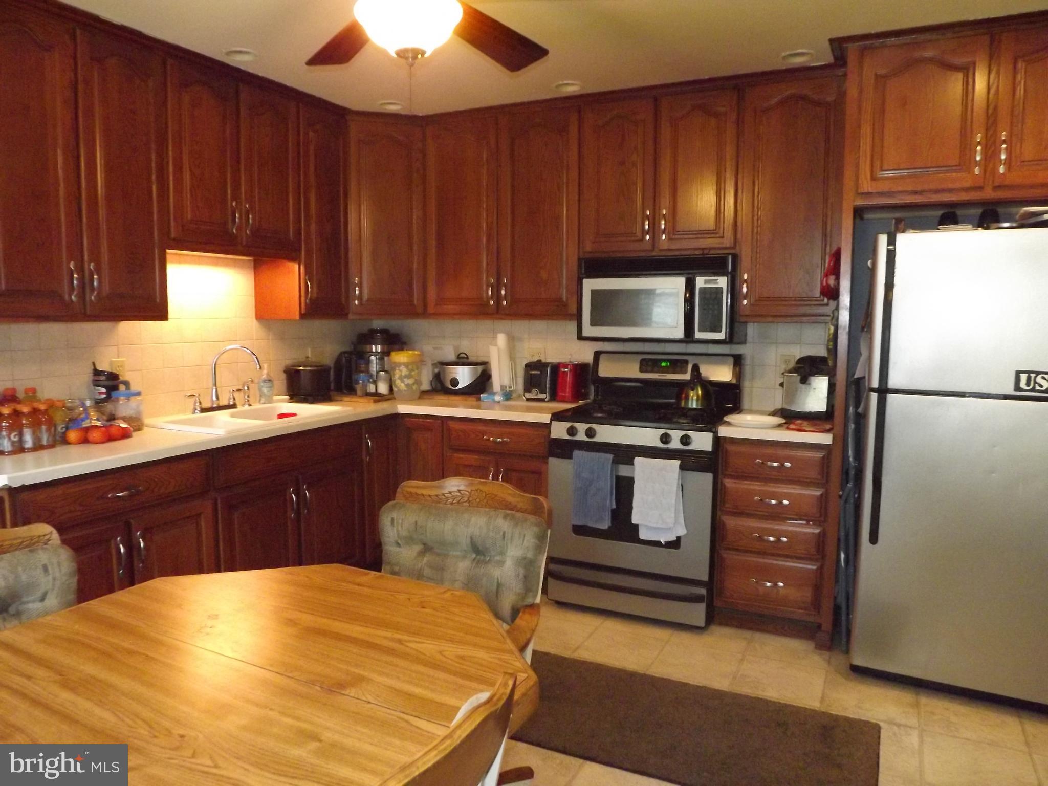 375 Klockner Road Hamilton, NJ 08619 - Photo 10 of 26 Kitchen