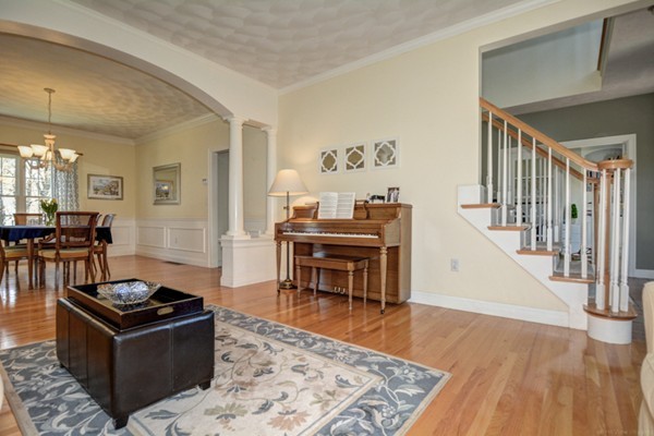 1 Breakneck Hill Road Hopkinton, MA 01748 - Photo 11 of 30 Gallery Image 11