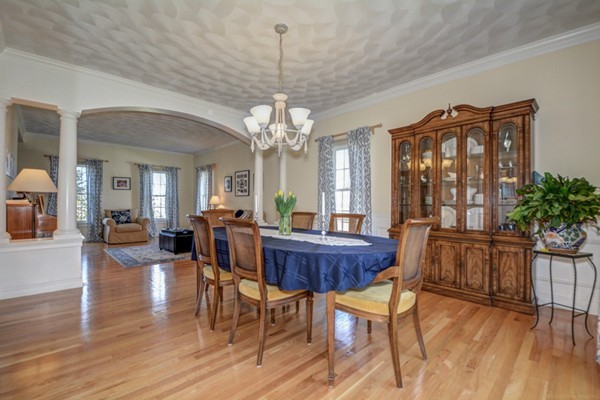 1 Breakneck Hill Road Hopkinton, MA 01748 - Photo 8 of 30 Gallery Image 8