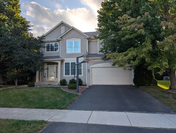 $600,000 | 973 Shoreline Drive, Aurora, IL 60504