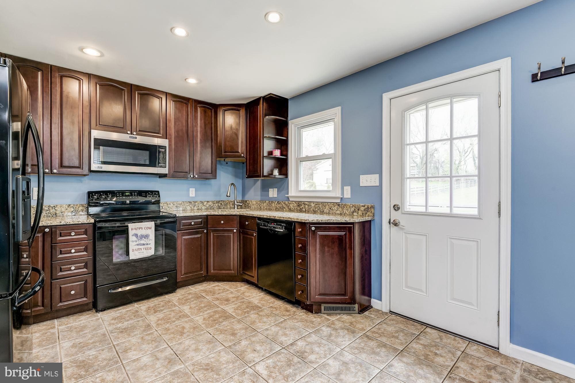 2701 Fallston Road Fallston, MD 21047 - Photo 13 of 33 Kitchen