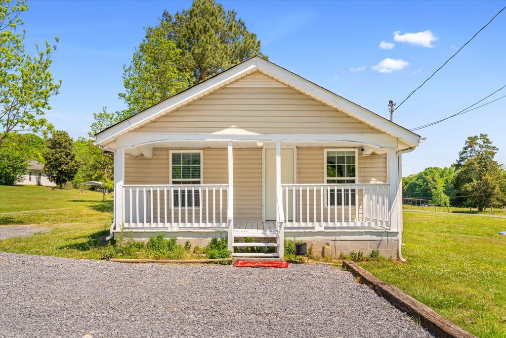 2915 South Riverbend Road Dalton, GA 30721 - Photo 3 of 40 Gallery Image 3