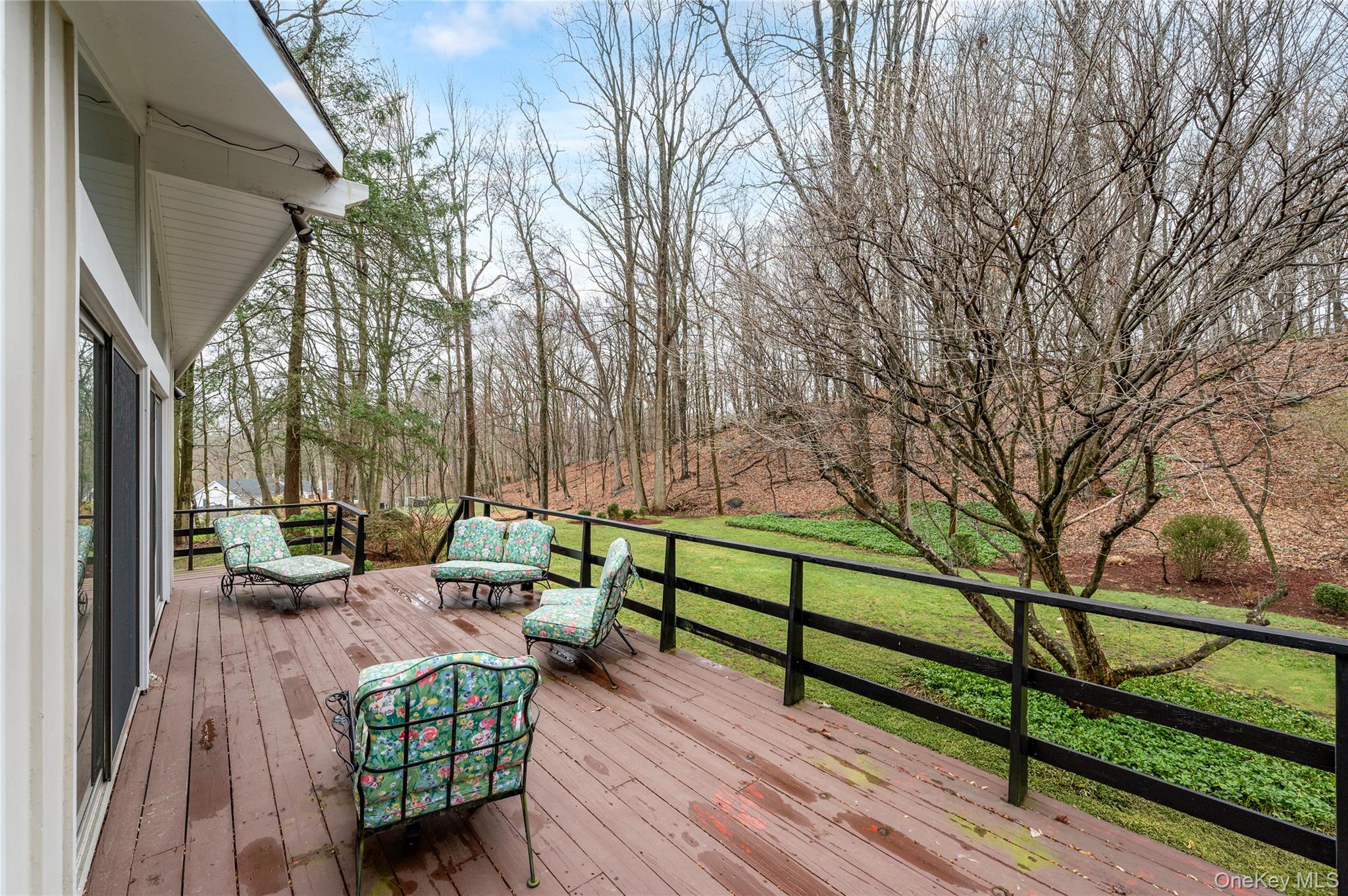 65 Windmill Road Armonk, NY 10504 - Photo 25 of 37