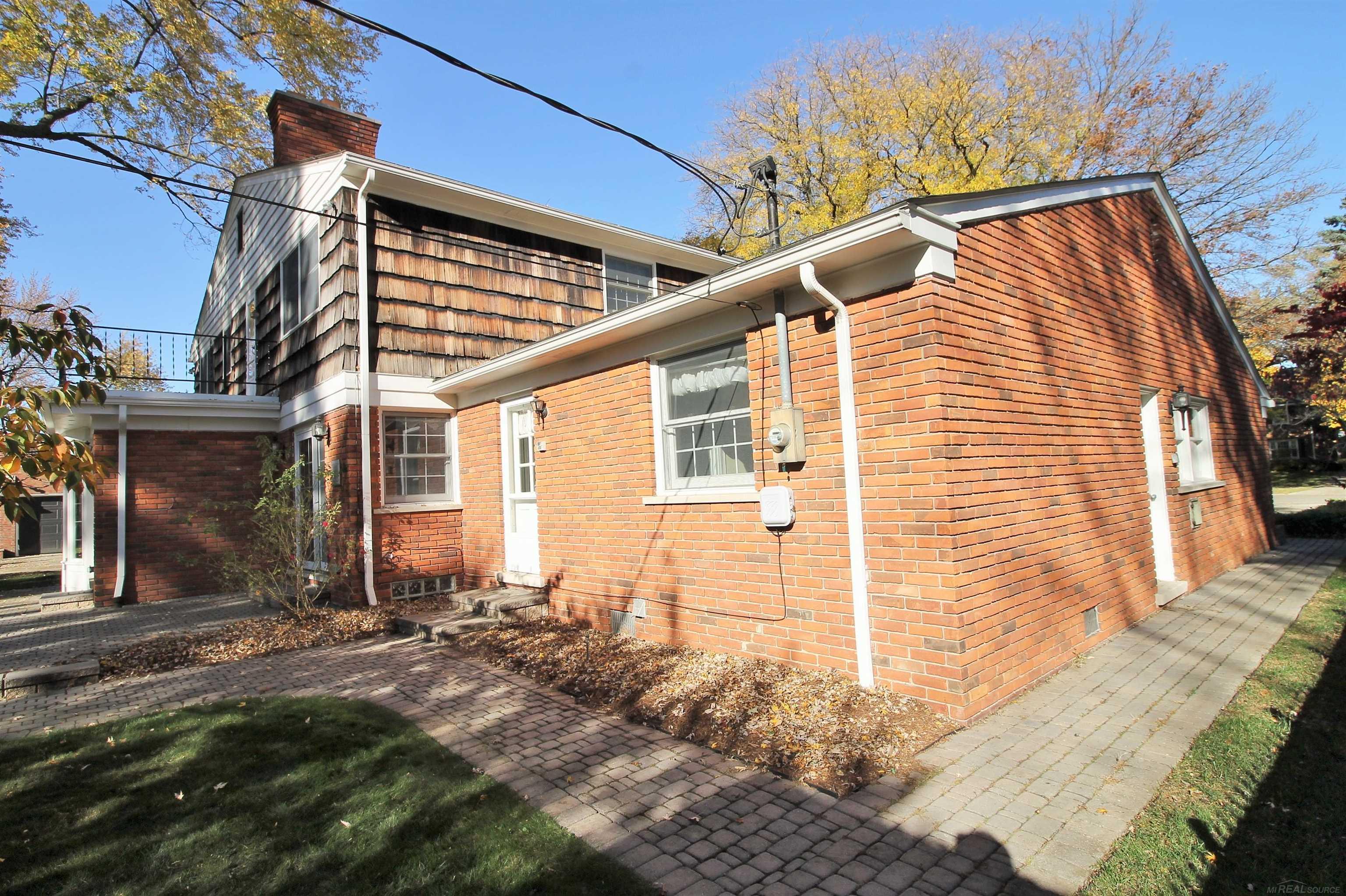 1341 Devonshire Road Grosse Pointe Park, MI 48230 - Photo 44 of 68
