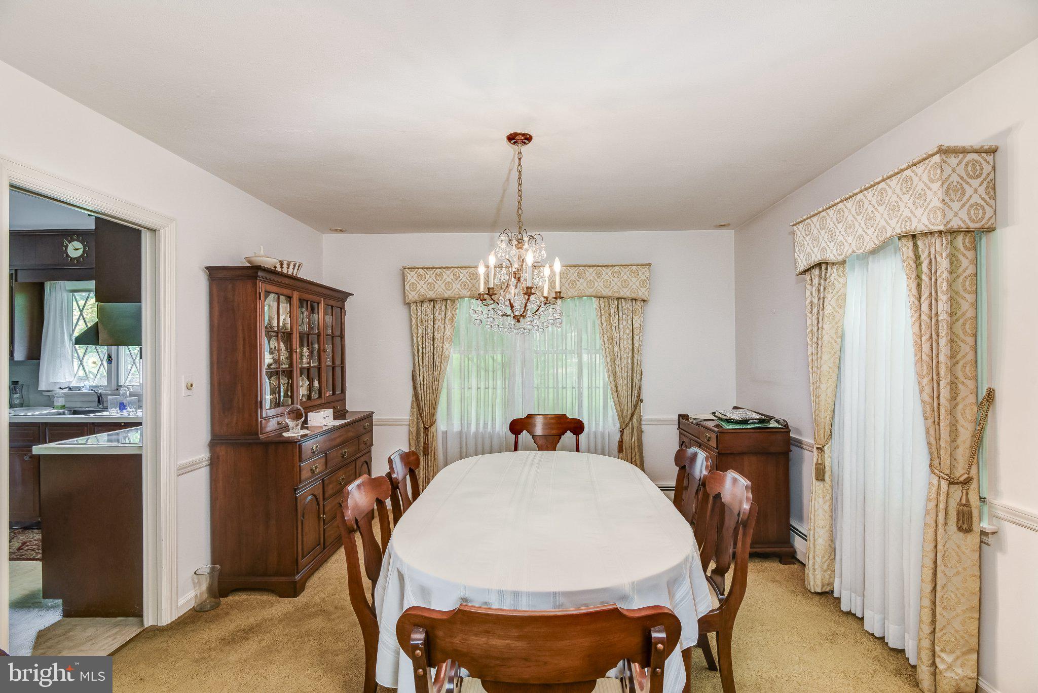 19 Crown Road Trenton, NJ 08638 - Photo 14 of 27 Elegant dining space with natural light.
