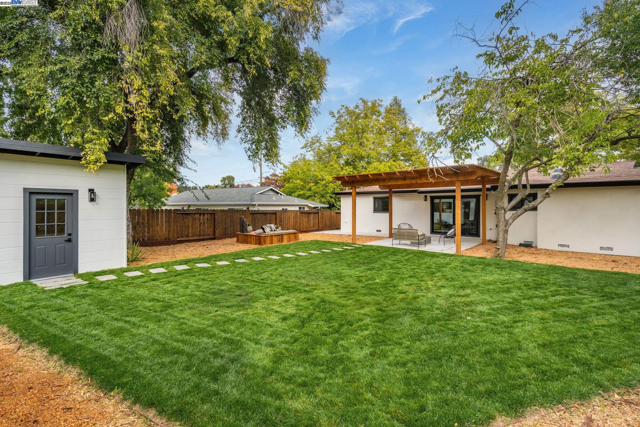 1425 Camino Verde Walnut Creek, CA 94597 - Photo 23 of 28 a view of a house with a backyard