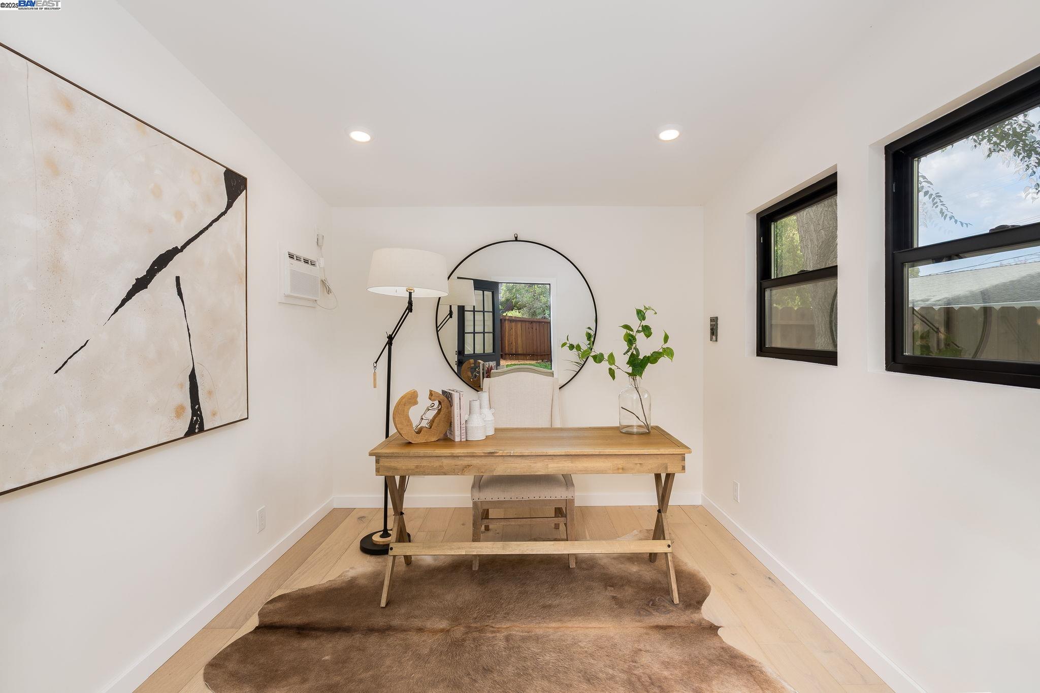 1425 Camino Verde Walnut Creek, CA 94597 - Photo 26 of 28 a view of entryway