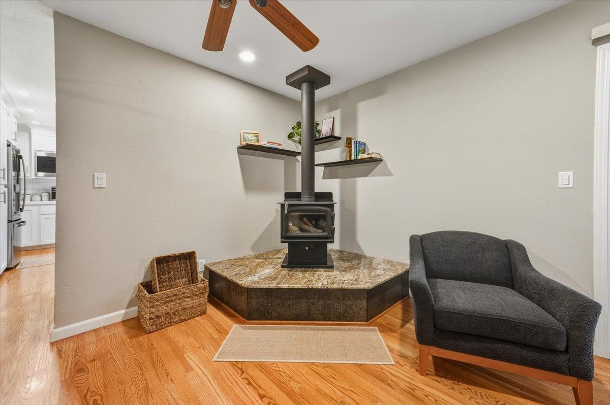 16535 Patricia Way Grass Valley, CA 95949 - Photo 9 of 49