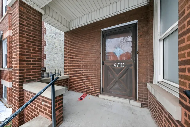 $235,000 | 4710 West Schubert Avenue, Chicago, IL 60639