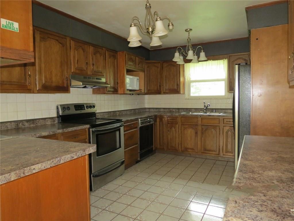 101 White Bridge Road Mount Pleasant, PA 15666 - Photo 7 of 15