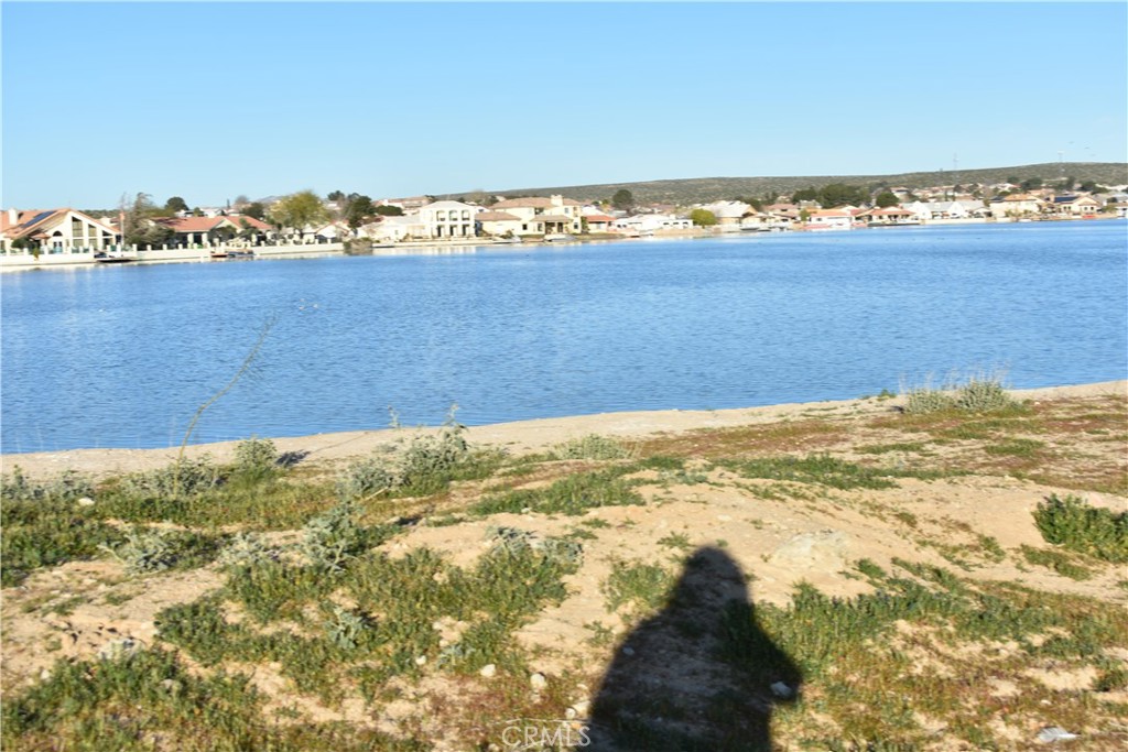 26456 Bluewater Road Helendale, CA 92342 - Photo 6 of 20