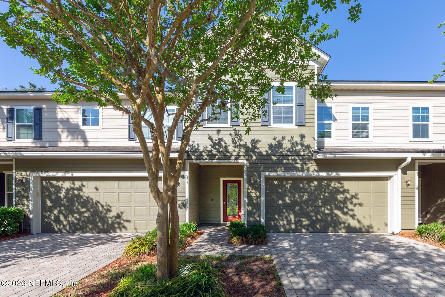29 Myrtle Park Point Ponte Vedra, FL 32081 - Photo 11 of 59 a front view of a house with garden