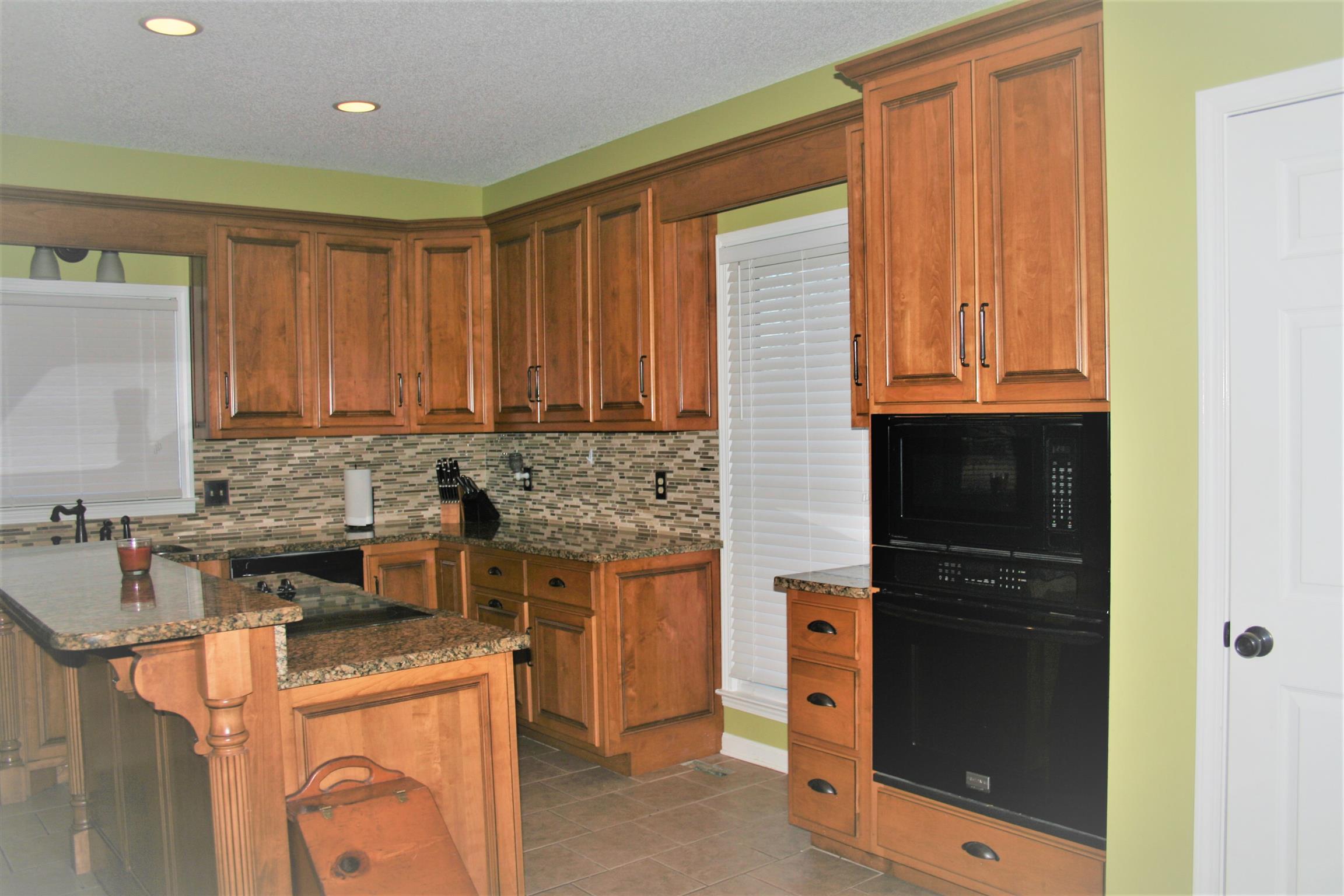 722 Wiley Brown Road Clarksville, TN 37043 - Photo 9 of 29 Gallery Image 9