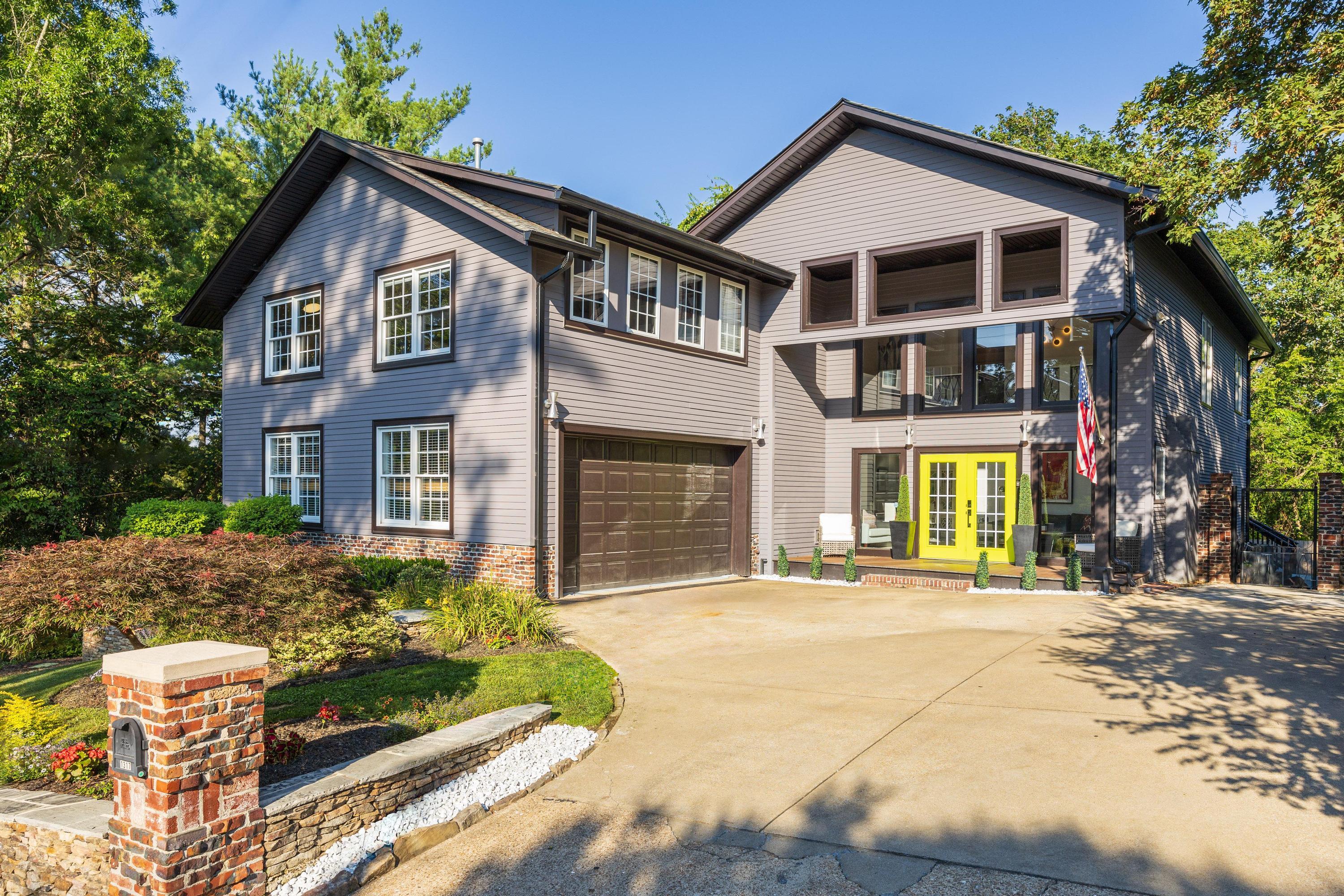 1317 Falmouth Road Chattanooga, TN 37405 - Photo 1 of 79 2023_07_July_1317_Falmouth_Rd_0002