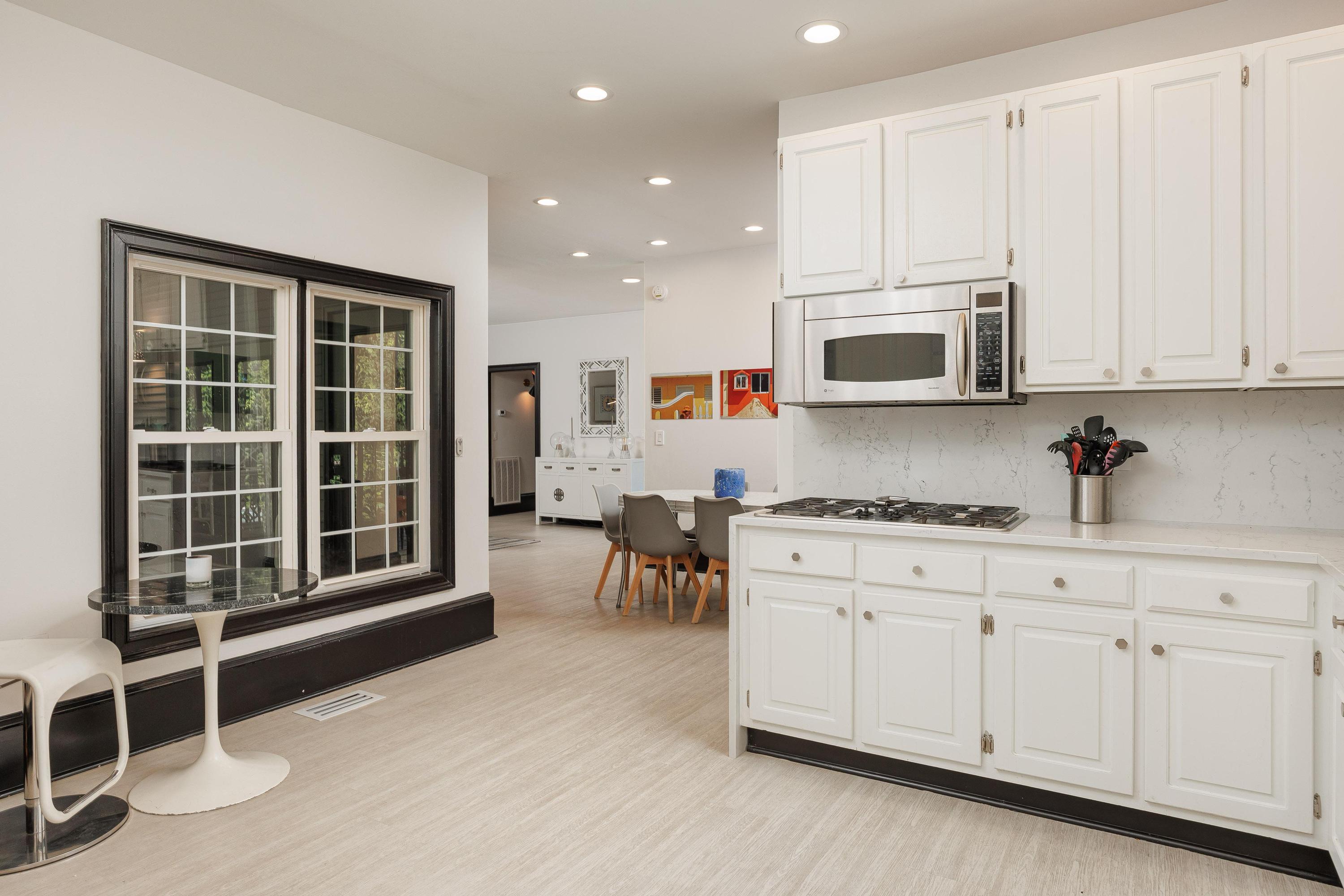 1317 Falmouth Road Chattanooga, TN 37405 - Photo 12 of 79 2023_07_July_1317_Falmouth_Rd_0033