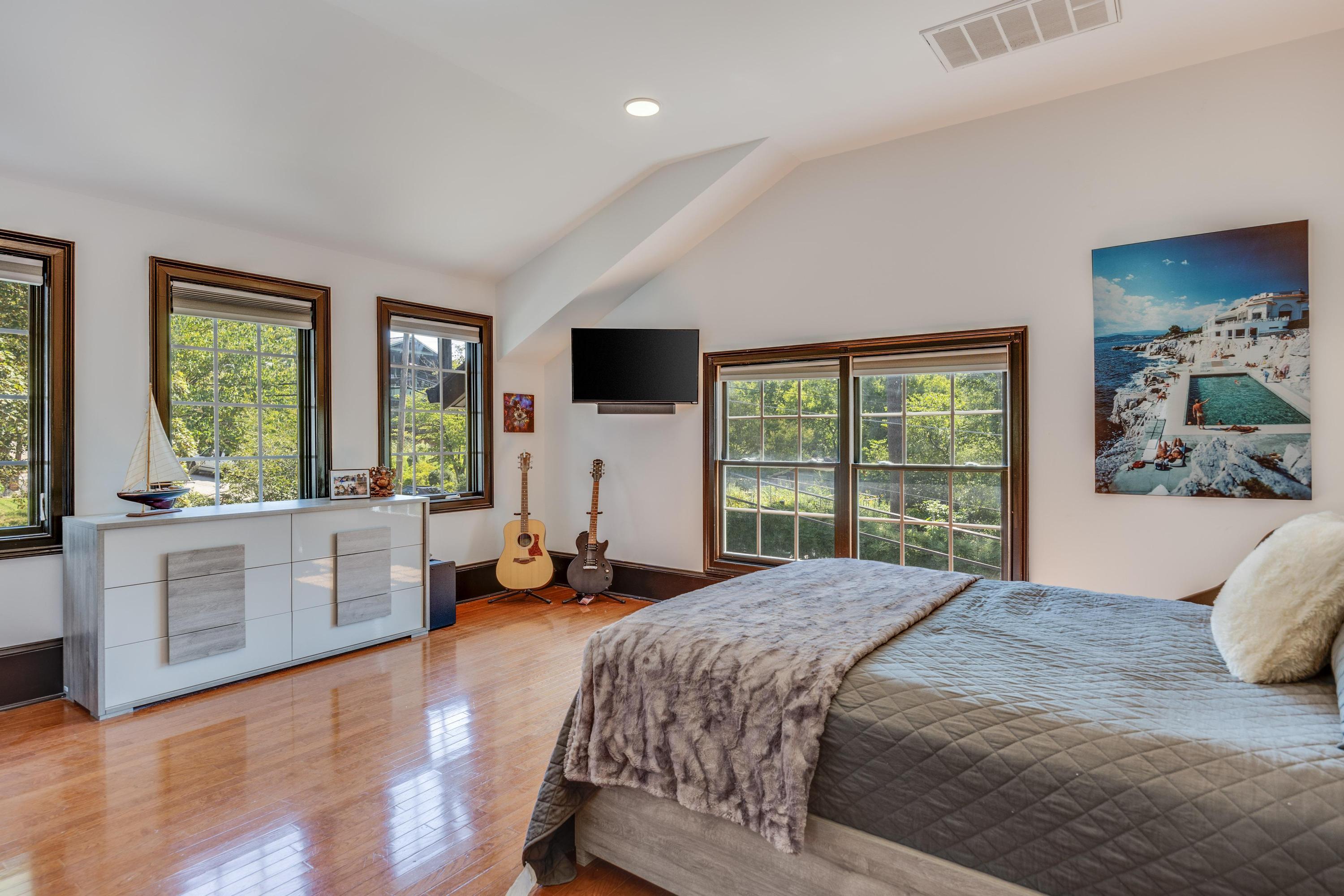 1317 Falmouth Road Chattanooga, TN 37405 - Photo 36 of 79 2023_07_July_1317_Falmouth_Rd_0050