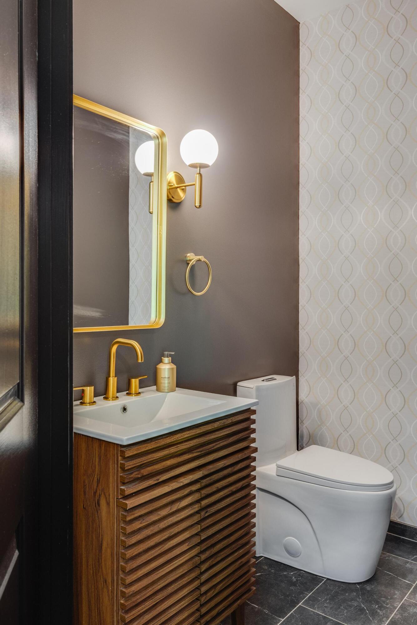 1317 Falmouth Road Chattanooga, TN 37405 - Photo 38 of 79 2023_07_July_1317_Falmouth_Rd_0054