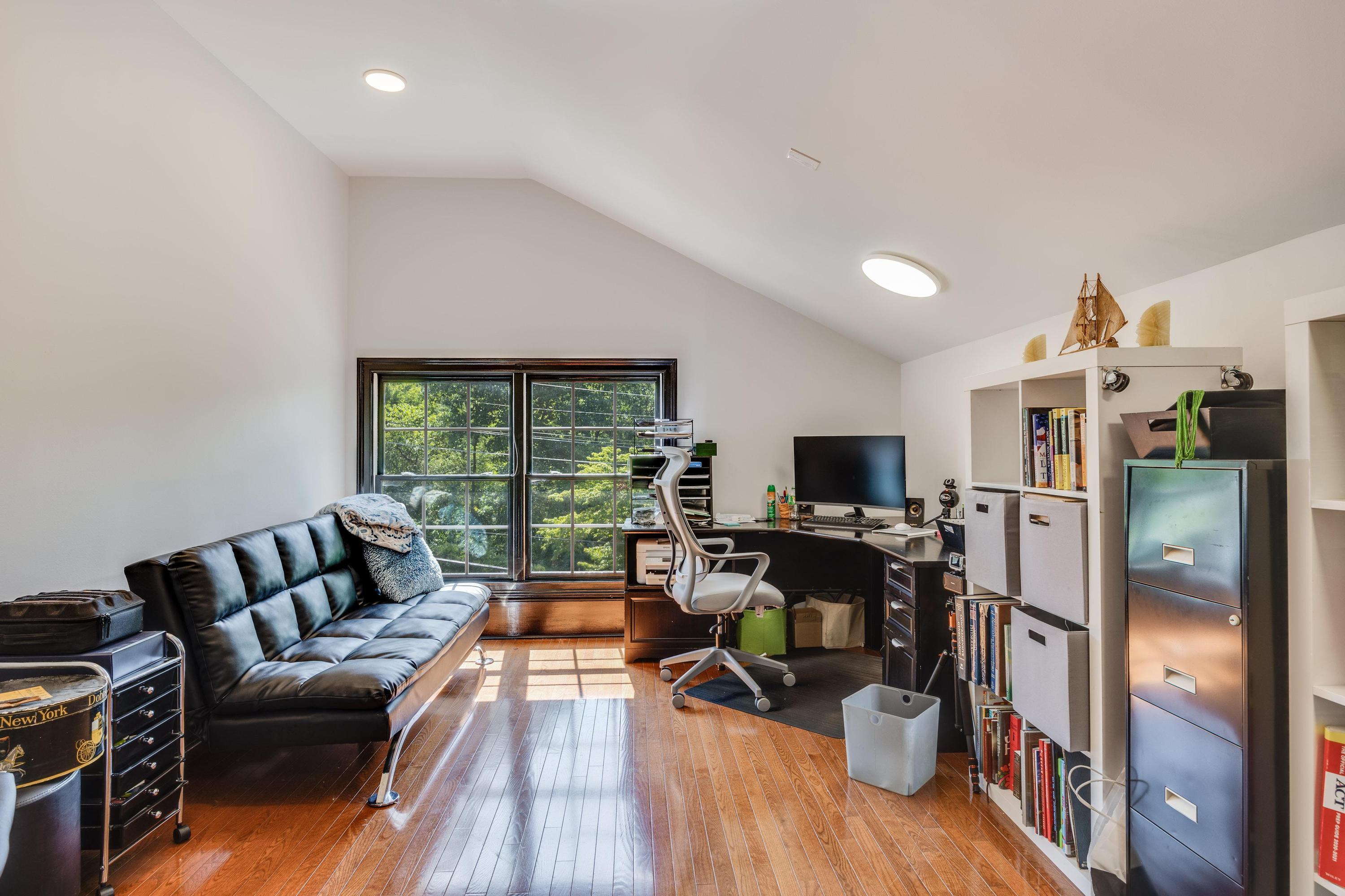 1317 Falmouth Road Chattanooga, TN 37405 - Photo 39 of 79 2023_07_July_1317_Falmouth_Rd_0052