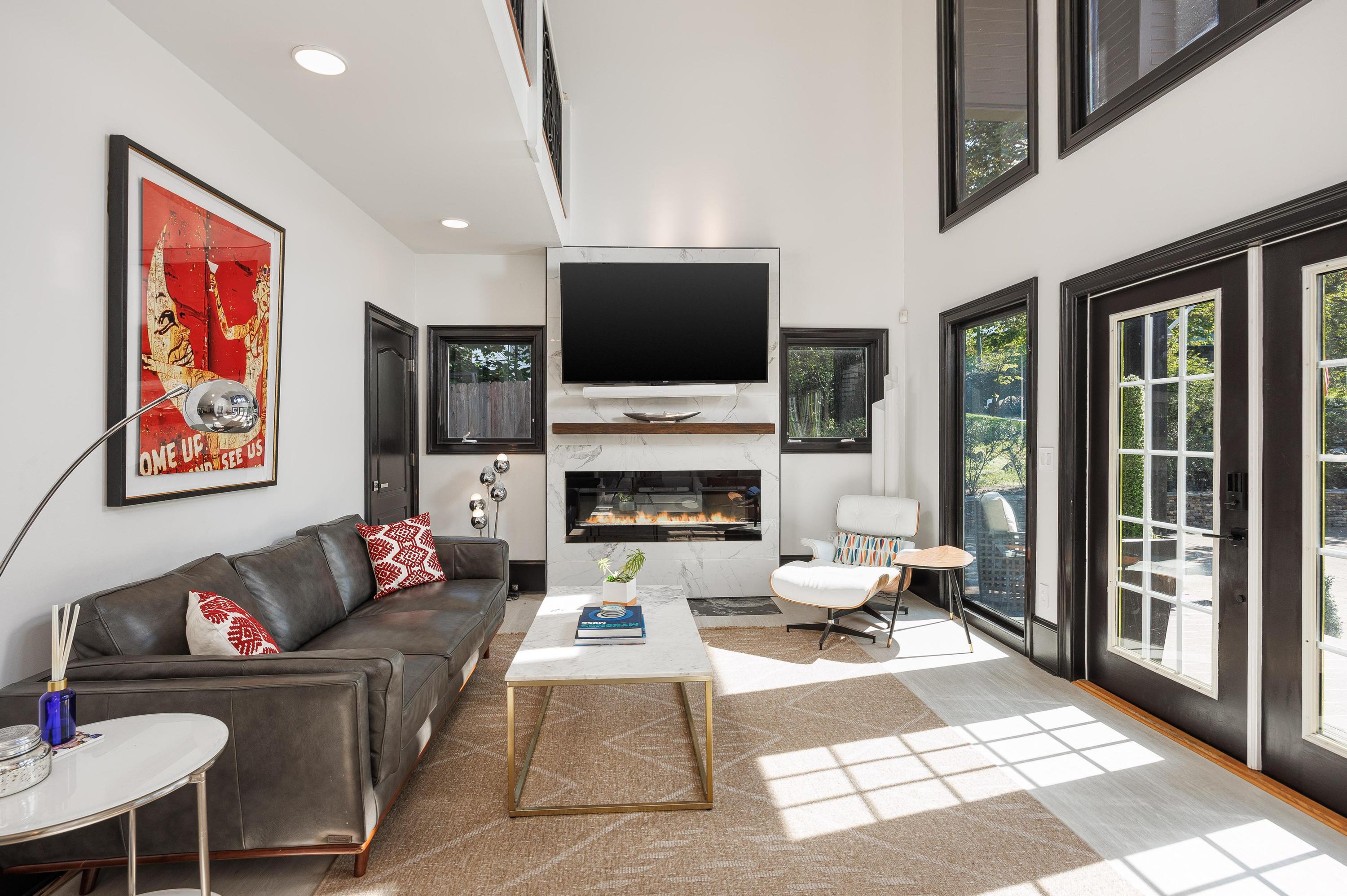 1317 Falmouth Road Chattanooga, TN 37405 - Photo 4 of 79 2023_07_July_1317_Falmouth_Rd_0022