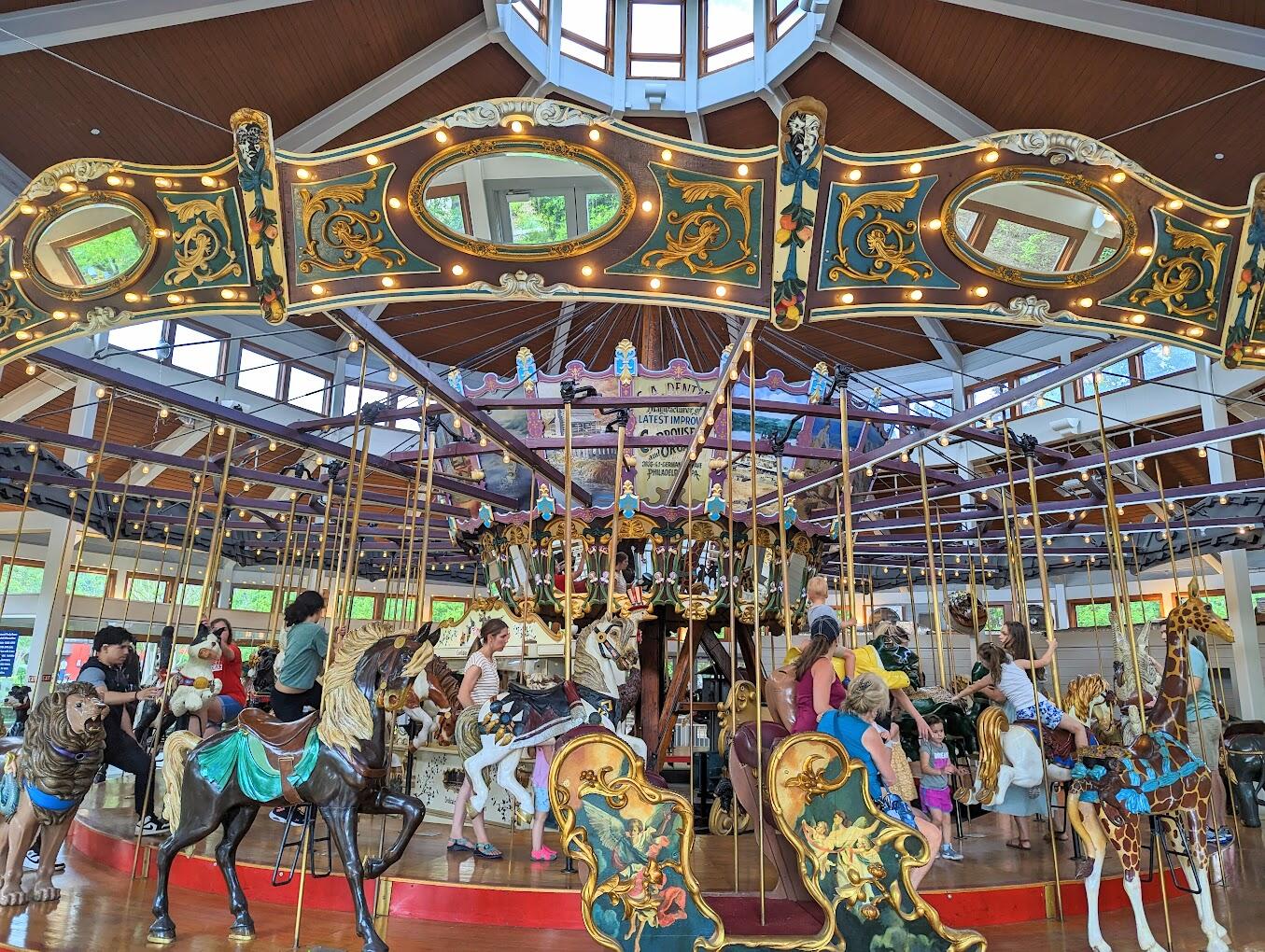1317 Falmouth Road Chattanooga, TN 37405 - Photo 69 of 79 Coolidge Park Carousel