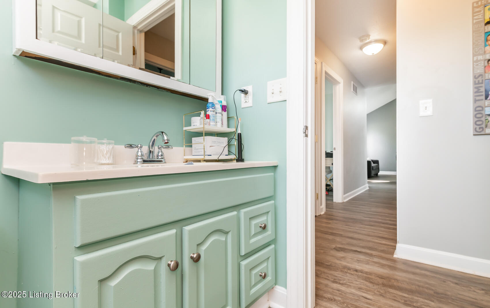 10302 Easum Road Louisville, KY 40299 - Photo 27 of 62 ESR-132