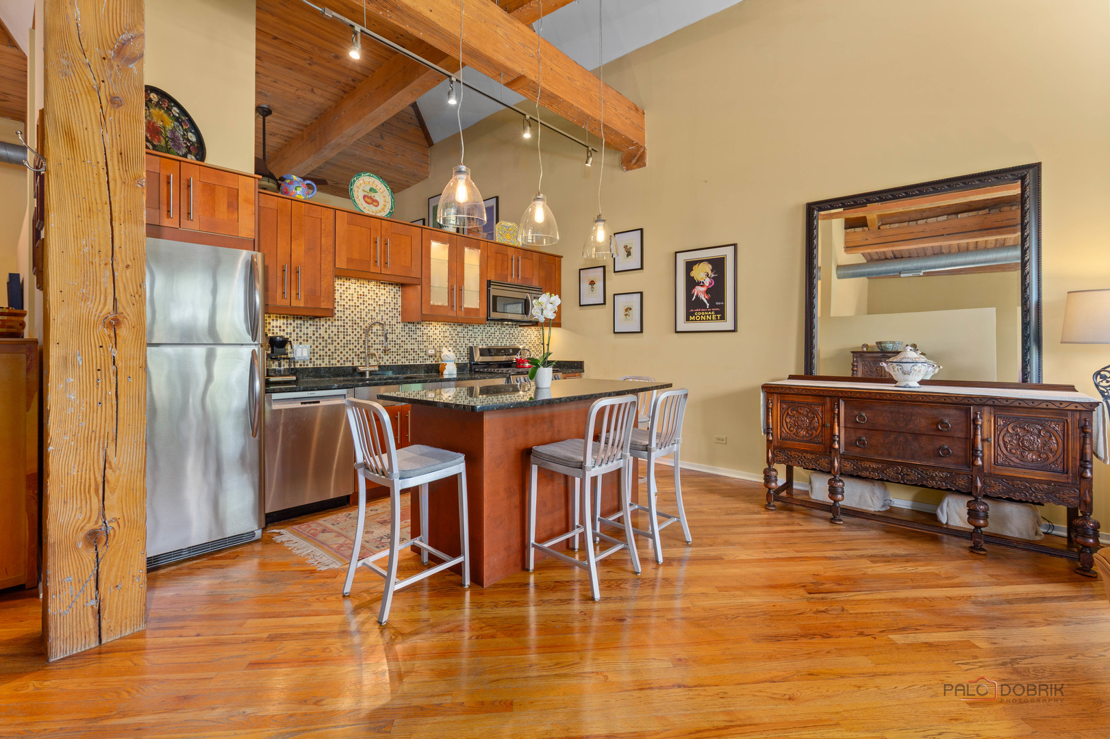 1801 West Larchmont Avenue, Unit 305 Chicago, IL 60613 - Photo 15 of 36
