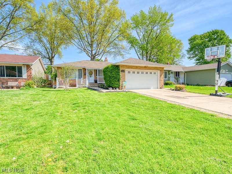 13922 Sheldon Road Brook Park, OH 44142 - Photo 2 of 35 Gallery Image 2