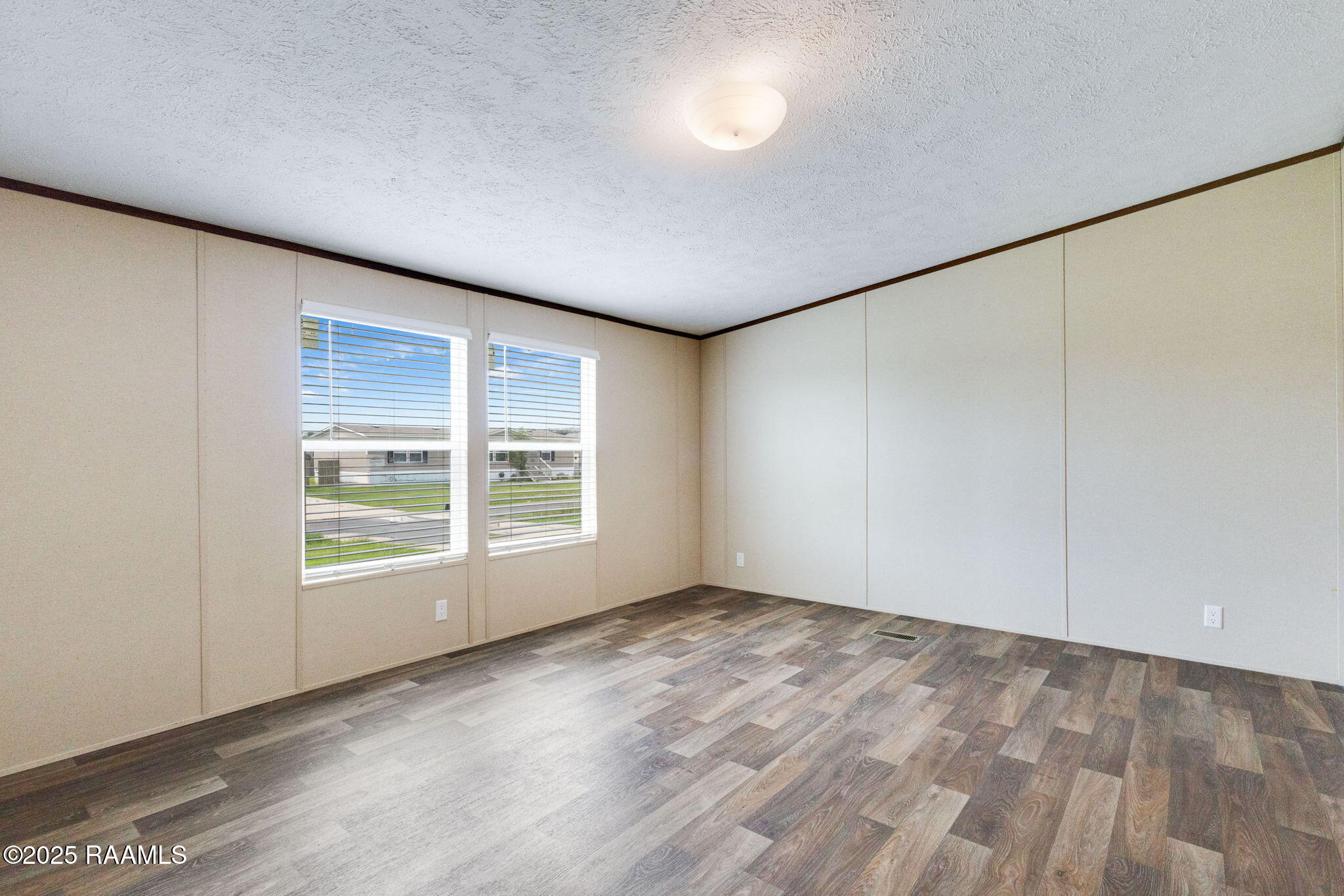 609 Everest Road Church Point, LA 70525 - Photo 16 of 22 Primary Bedroom