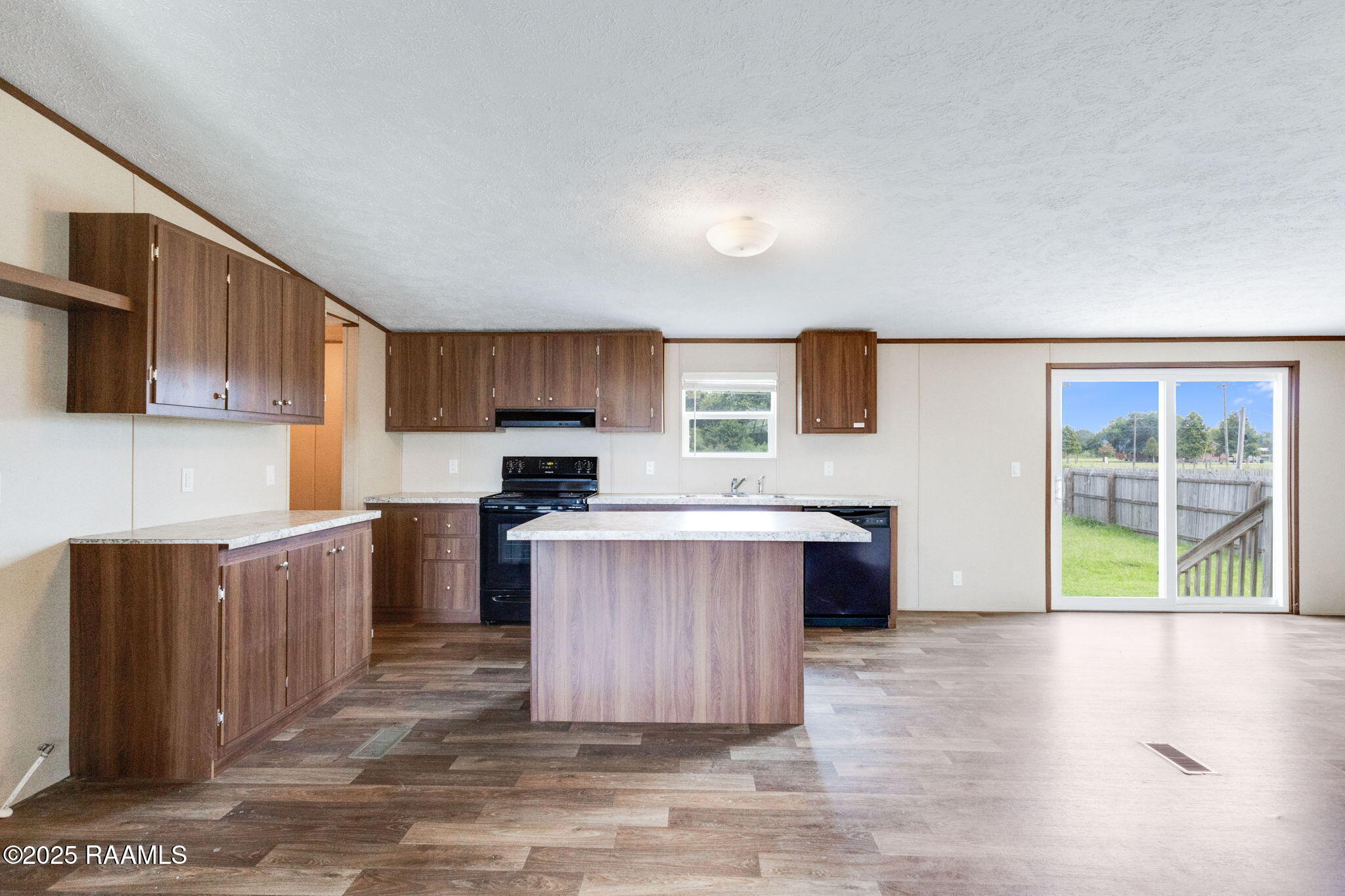 609 Everest Road Church Point, LA 70525 - Photo 8 of 22 Kitchen