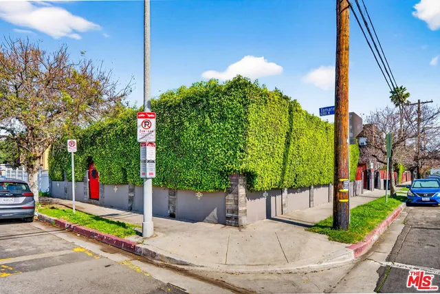 $6,500 | 1200 Tamarind Avenue, Los Angeles, CA 90038