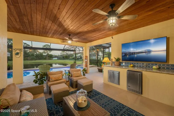 $889,900 | 997 Buckthorn Trail, Melbourne, FL 32940