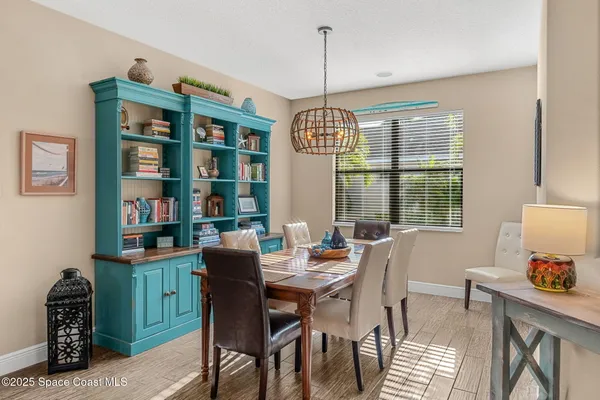 $889,900 | 997 Buckthorn Trail, Melbourne, FL 32940