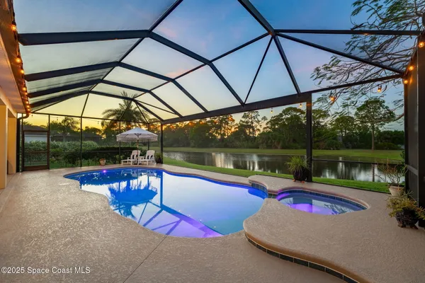 $889,900 | 997 Buckthorn Trail, Melbourne, FL 32940