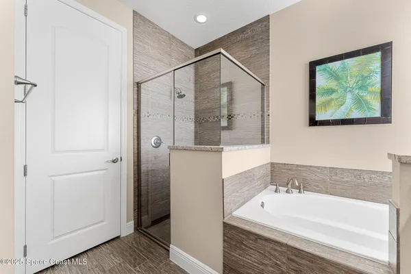 $889,900 | 997 Buckthorn Trail, Melbourne, FL 32940