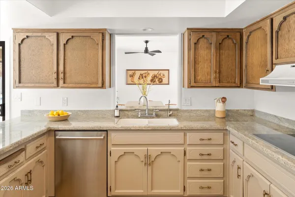 $1,480,000 | 7536 North 10th Street, Phoenix, AZ 85020