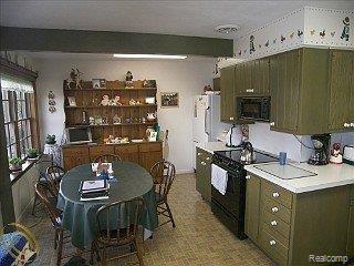 2165
