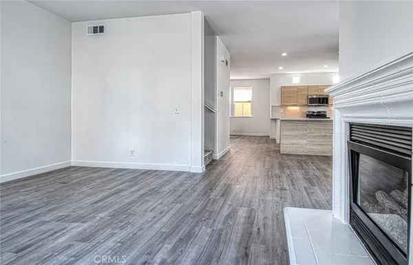 $4,495 | 5 Ladypalm, Irvine, CA 92618
