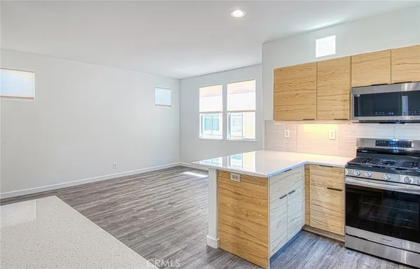 $4,495 | 5 Ladypalm, Irvine, CA 92618