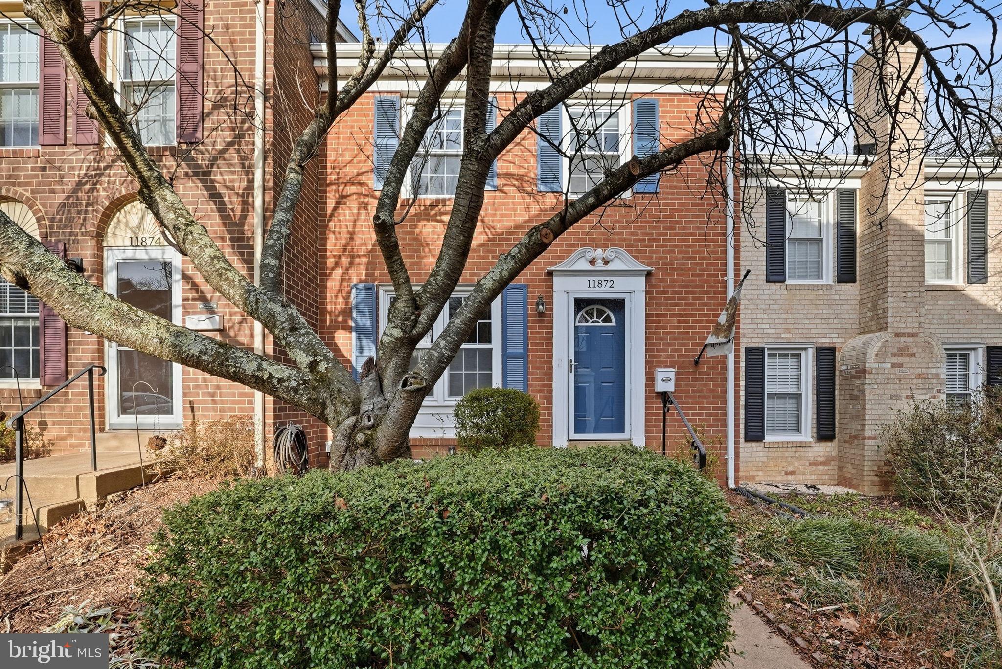 11872 St Trinians Court Reston, VA 20191 - Photo 1 of 27
