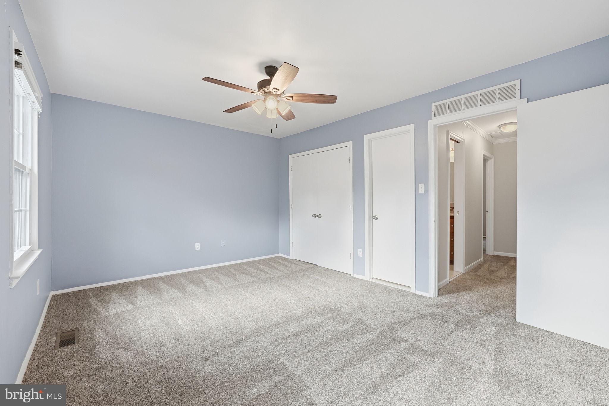 11872 St Trinians Court Reston, VA 20191 - Photo 15 of 27