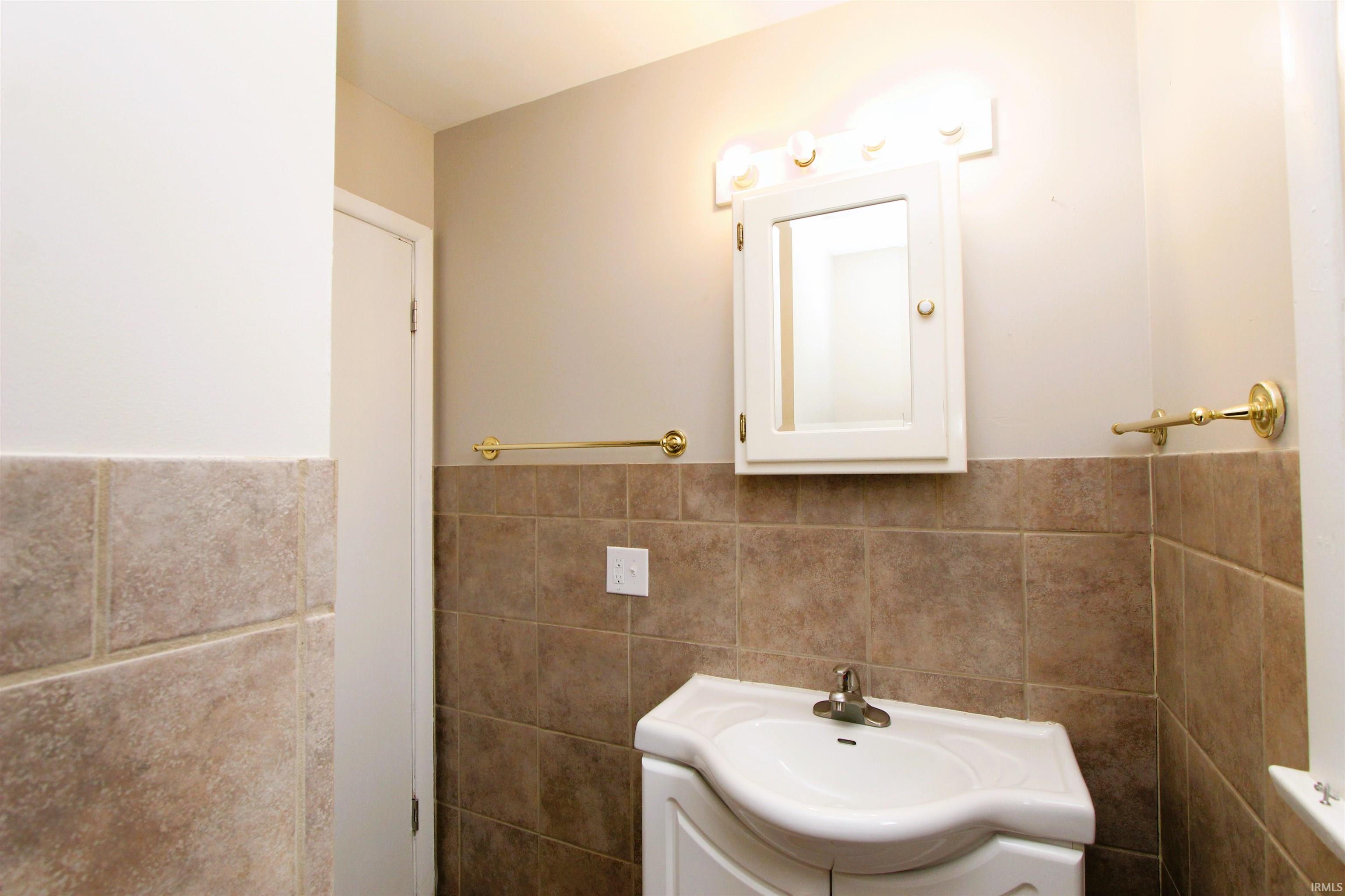 215 East Thompson Street Rensselaer, IN 47978 - Photo 20 of 36 Gallery Image 20