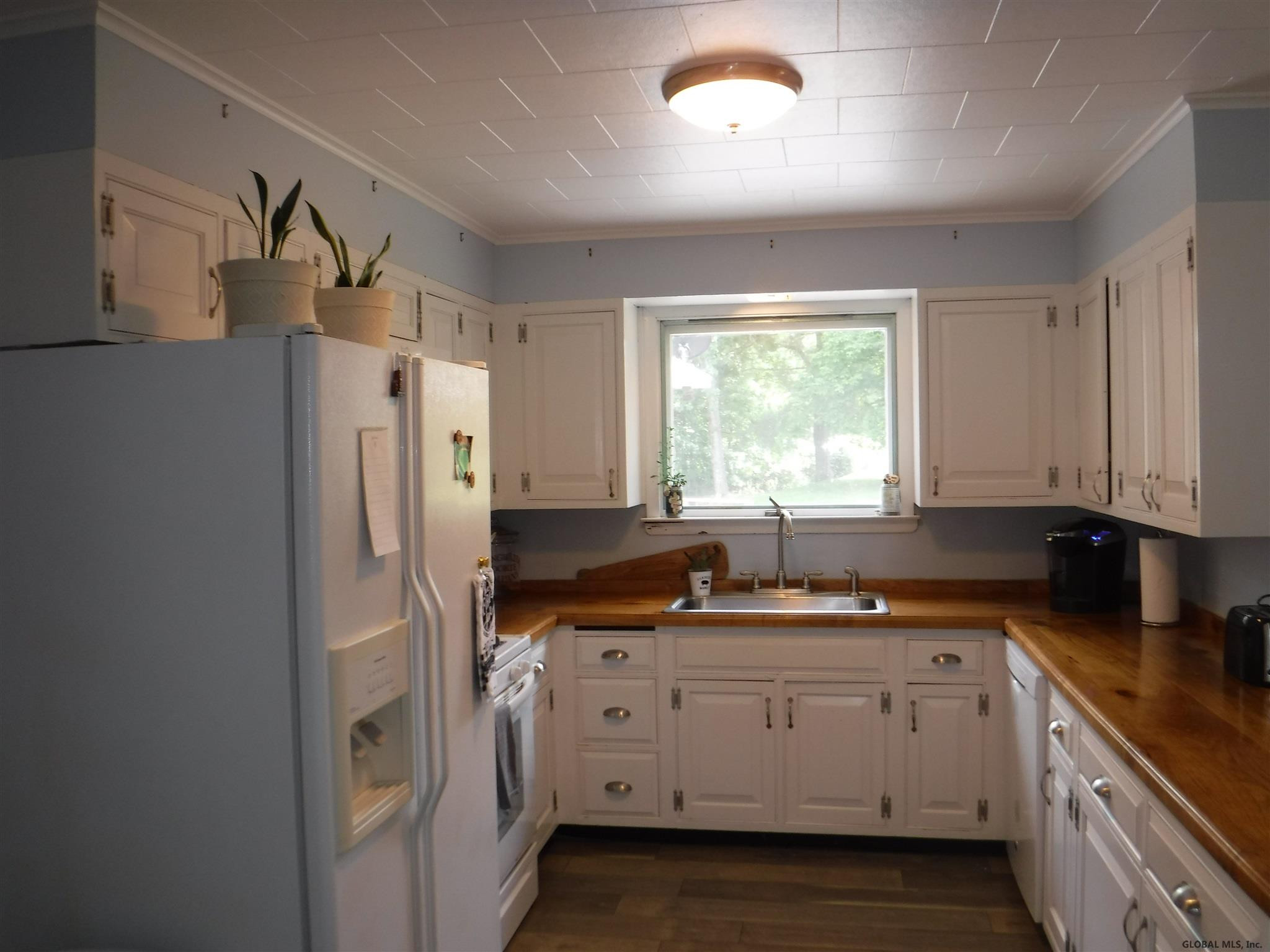 75 Pearson Road Rensselaerville, NY 12469 - Photo 12 of 36 Photo 12