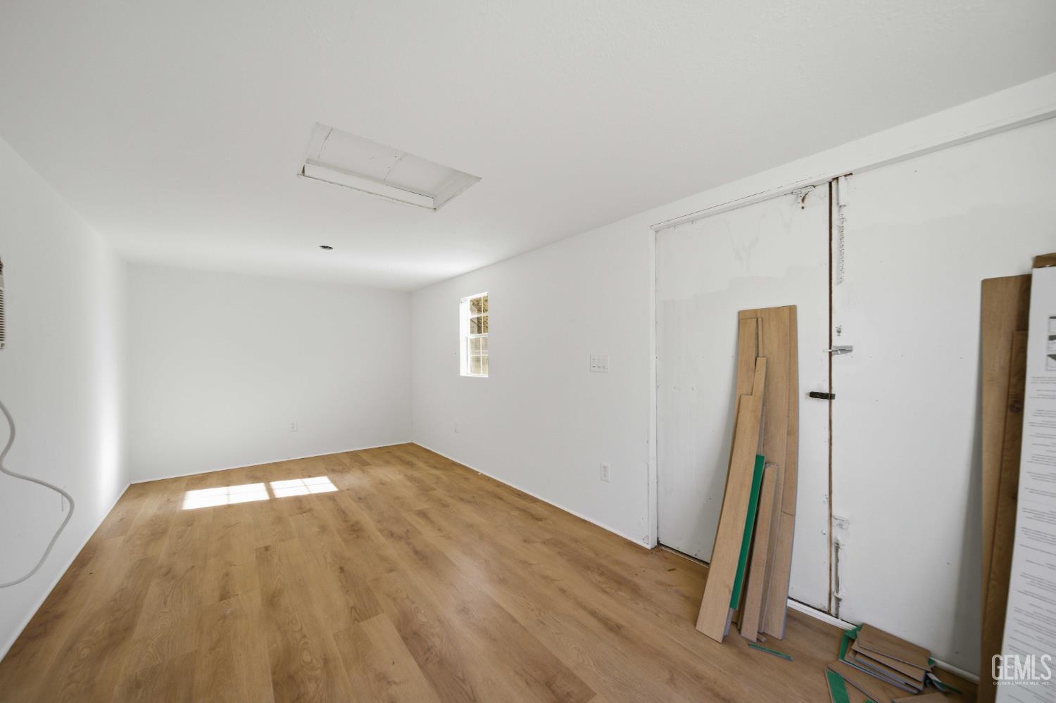 Undisclosed Address Lebec, CA 93243 - Photo 29 of 29 a view of a room with wooden floor and a ceiling fan