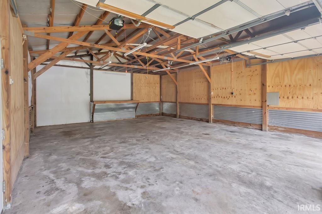 445 Rogers Road West Bloomington, IN 47403 - Photo 36 of 37 Gallery Image 36