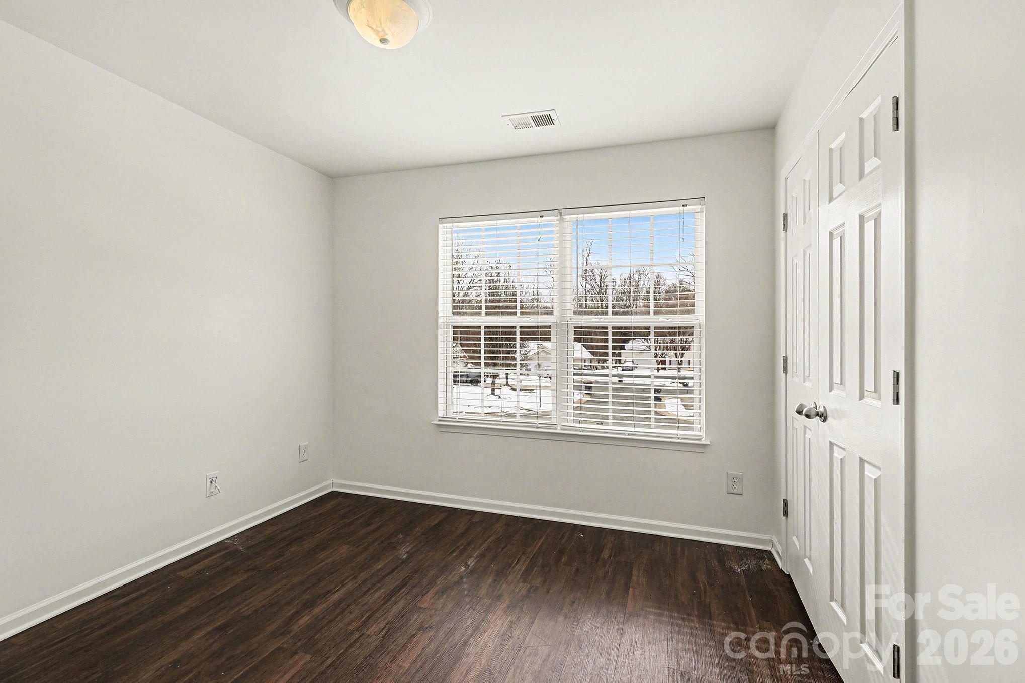 10540 Gold Pan Road Charlotte, NC 28215 - Photo 10 of 16