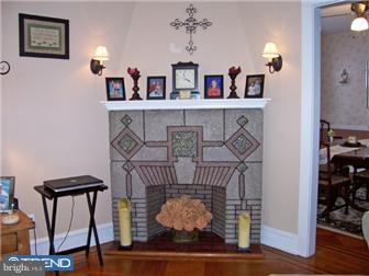 526 Rhawn Street Philadelphia, PA 19111 - Photo 5 of 12 Gallery Image 5