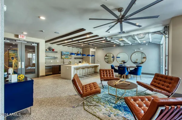 $1,556 | 3601 North Central Avenue, Unit A1, Phoenix, AZ 85012