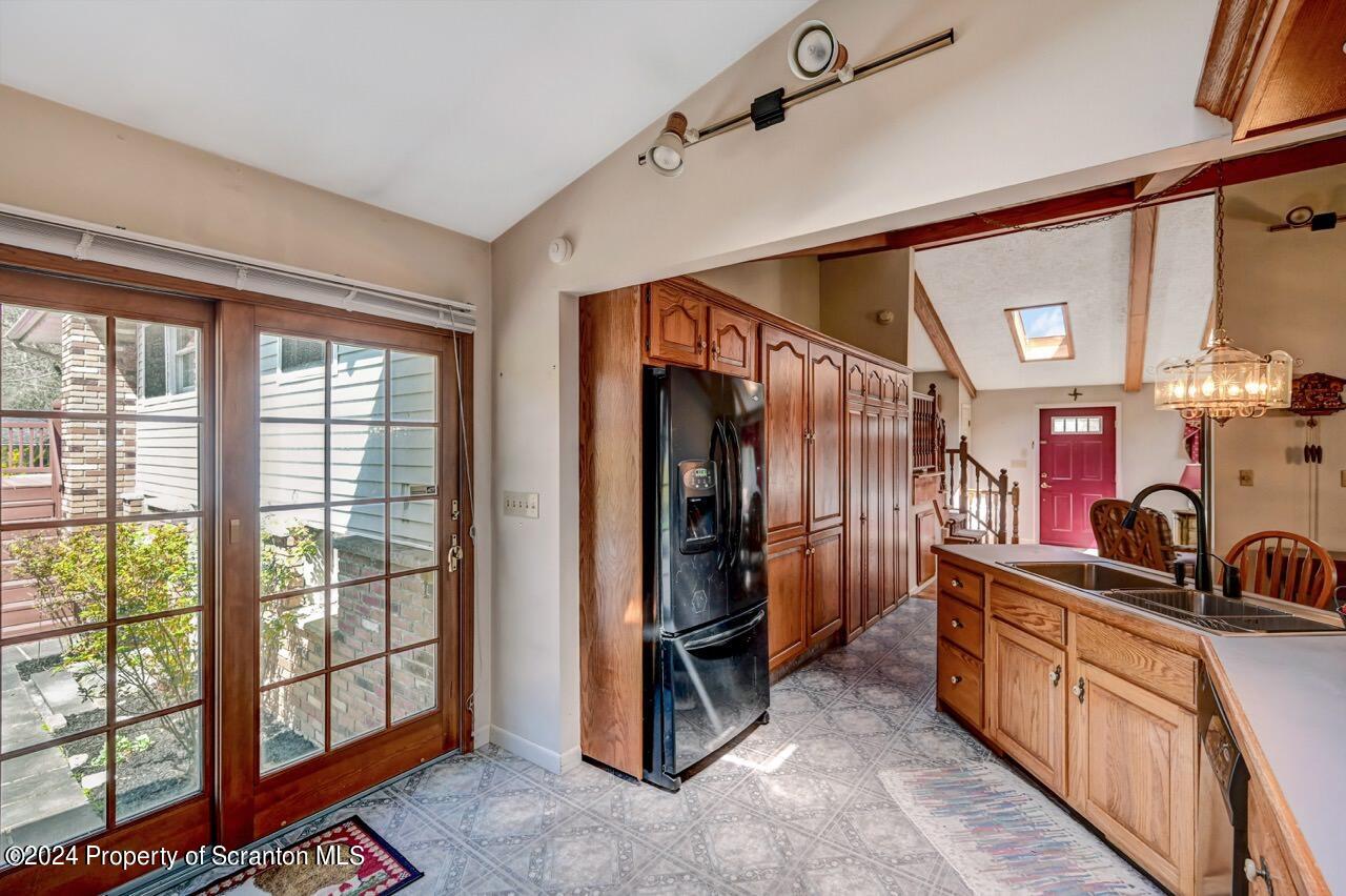 335 Blue Shutters Road Moscow, PA 18444 - Photo 13 of 49 Gallery Image 13