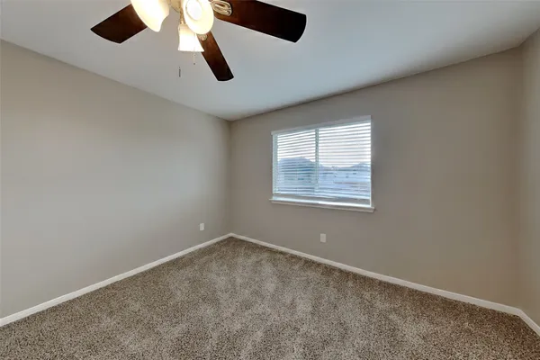 $2,250 | 3411 Dorsey Lane, Pearland, TX 77584